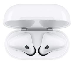 Apple AirPods наушники в зарядном футляре